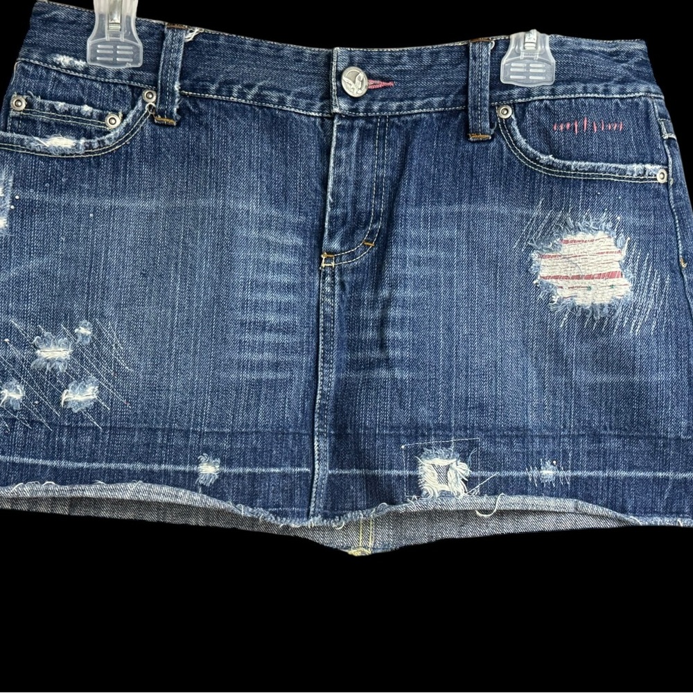 American Eagle Outfitters Pink and Blue Denim Skirt
